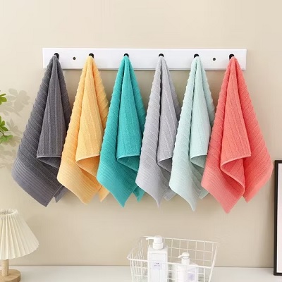 حوله دست و صورت