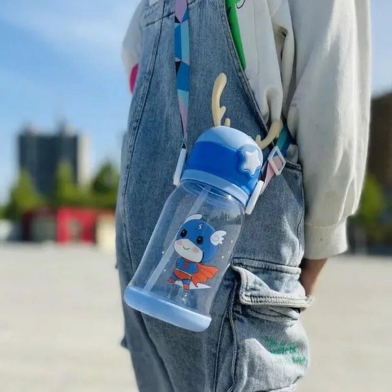 قمقمه کودک مدل شاخ گوزنی بند دار