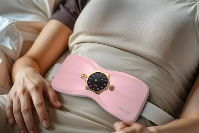 بهترین ماساژور قاعدگی 2025 | راهنمای انتخاب، مدلهای جدید و نکات خرید ماساژور کمری مدل SmartHeat