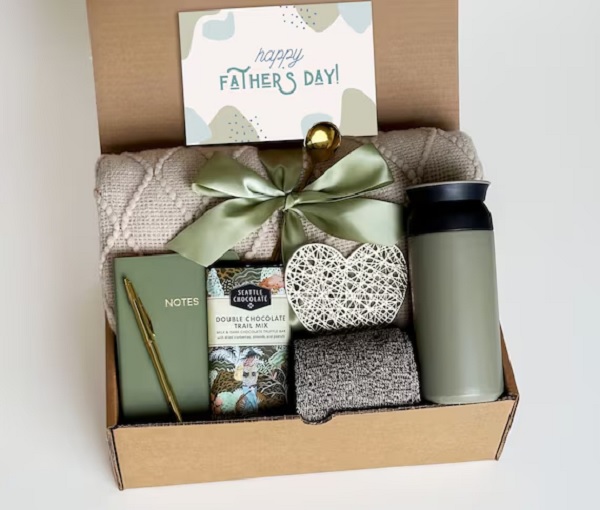 کادو روز پدر چی بخریم؟ + 40 ایده کادو برای روز مرد هدیه برای روز پدر